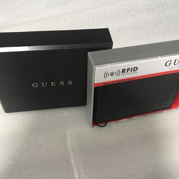 Guess Billfold RFID Mens Leather Wallet With Valet - Picture 2 of 8